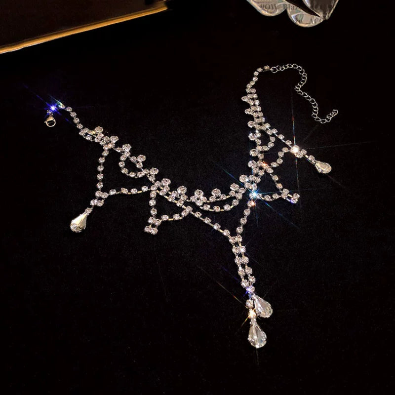 Sarah's authentic life, Shin Hye-sun's same fringed rhinestone necklace, light luxury, high-end choker collarbone chain