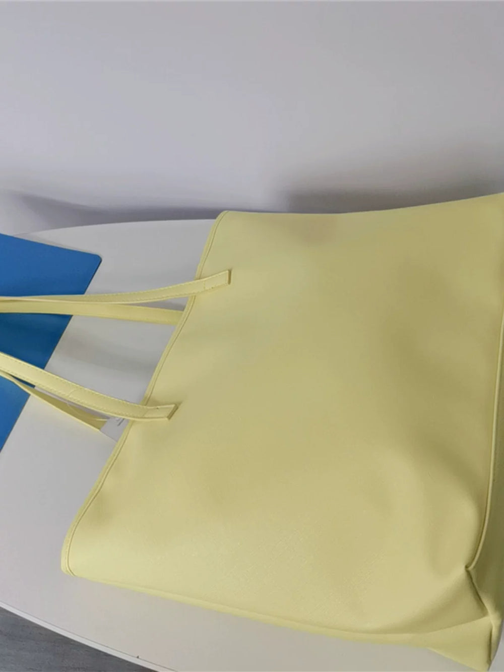 The tote bag can put 14 inch computer women's commuter bag, women's large-capacity shoulder bag, foreign trade export, tail goods clearance, women's bag