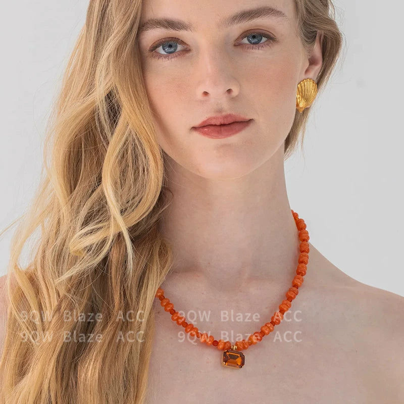 9QW Maillard color orange chalcedony beaded clavicle chain women's high-end trendy cool square translucent pendant necklace