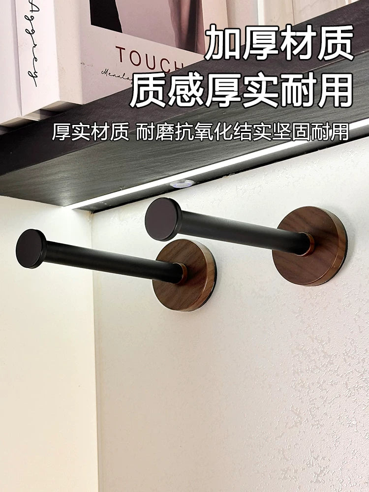 Suction cup hanger storage artifact household punching-free balcony wall multi-functional non-trace hanging hanger storage rack Y