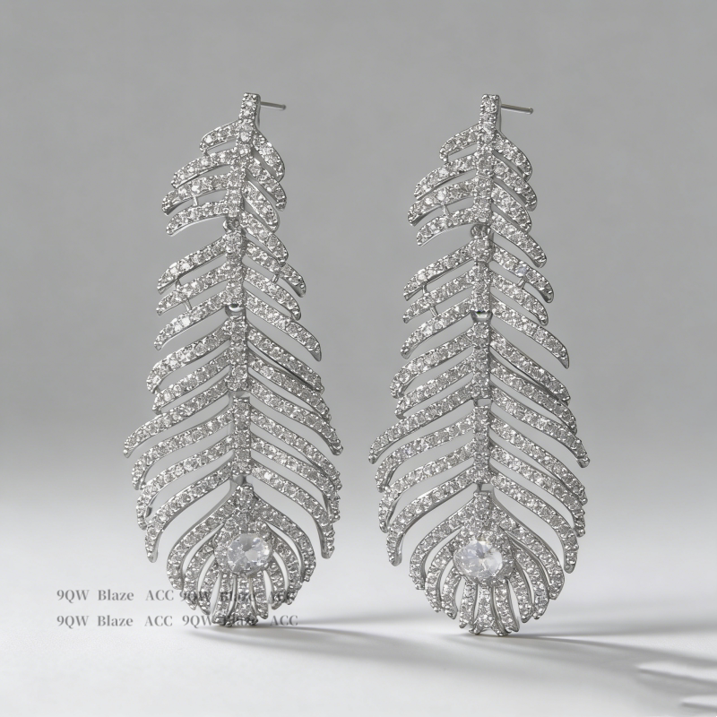 21st century Maharaja wife IU same zircon feather smart earrings, high-end long tassel to modify the face shape earrings