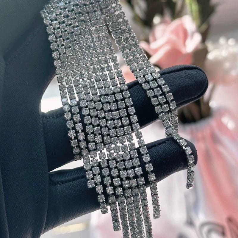 Zhao Jinmai's same retro celebrity rhinestone chain long tassel popping glitter hairpin light luxury fashionable headwear trend
