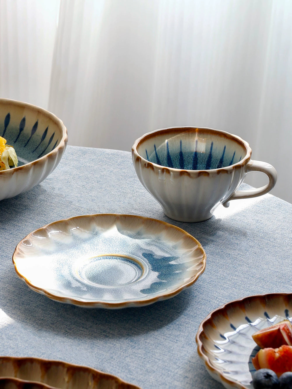 OMK Retro Style Beautiful Coffee Cup Home Ceramic Latte Art Cup High-end Afternoon Tea Cup and Saucer Set