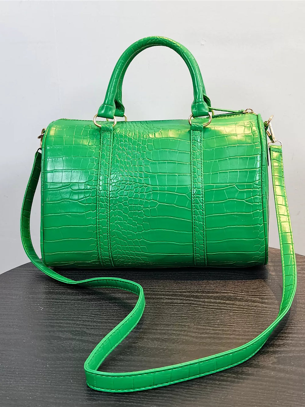 Foreign trade export warehouse Boston pillow bag niche non-collision crossbody bag high-end light luxury commuter handbag