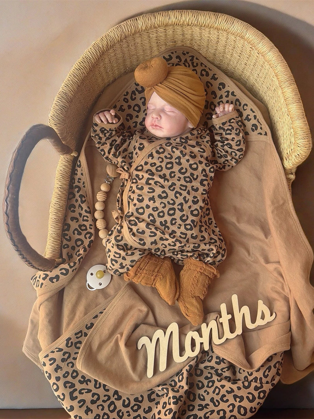 Newborn baby wrap newborn baby summer special thin cotton class A bag single delivery room mother and baby grade leopard print
