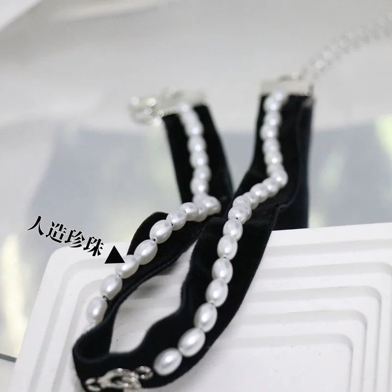 Han So-hee's same light luxury pearl necklace, three-dimensional ribbon, choker, sweet hot girl, collarbone chain, girl group ballet style