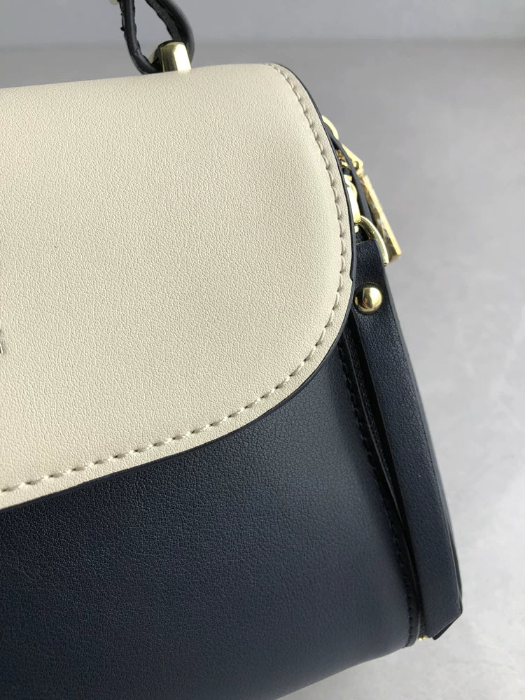 2024 new women's bag hand-held crossbody bag leather cowhide high-end fashion versatile contrast light luxury shoulder bag