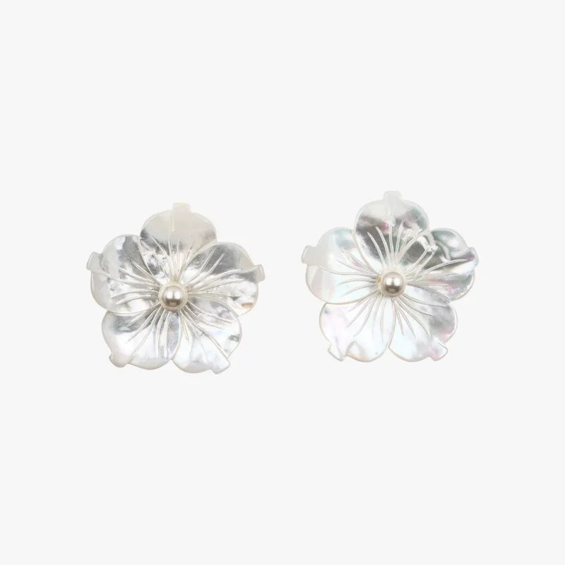 9QW spring gentle atmosphere earrings French elegant fritillary flower studs natural fritillary three-dimensional flower stud earrings