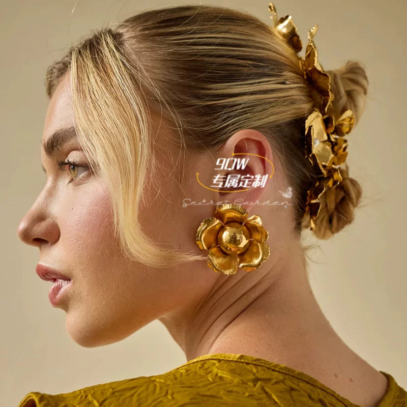 9QW new fashion OL attendance versatile three-dimensional flower earrings light luxury simple luxury exquisite stud earrings