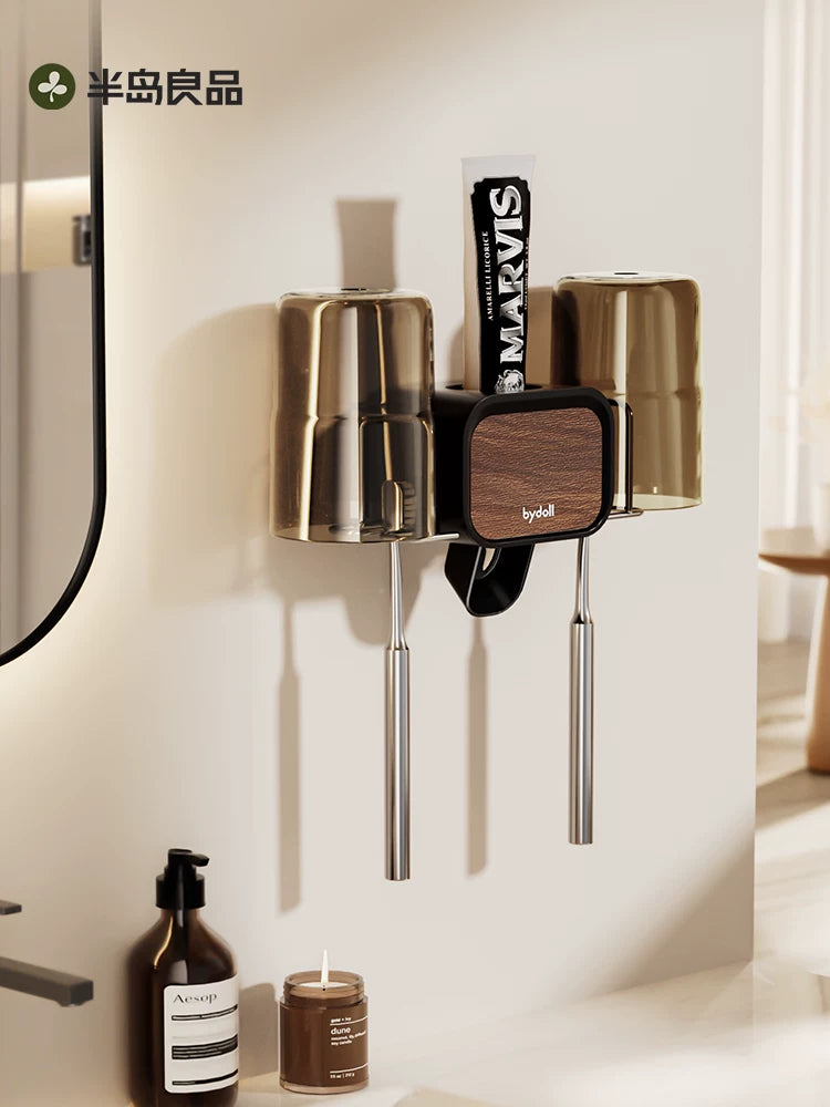 Suction cups, toothbrushes, cups, storage racks, punch-free mouthwash cups, hangers, bathroom wall hanging, electric toothpaste, toothbrush racks