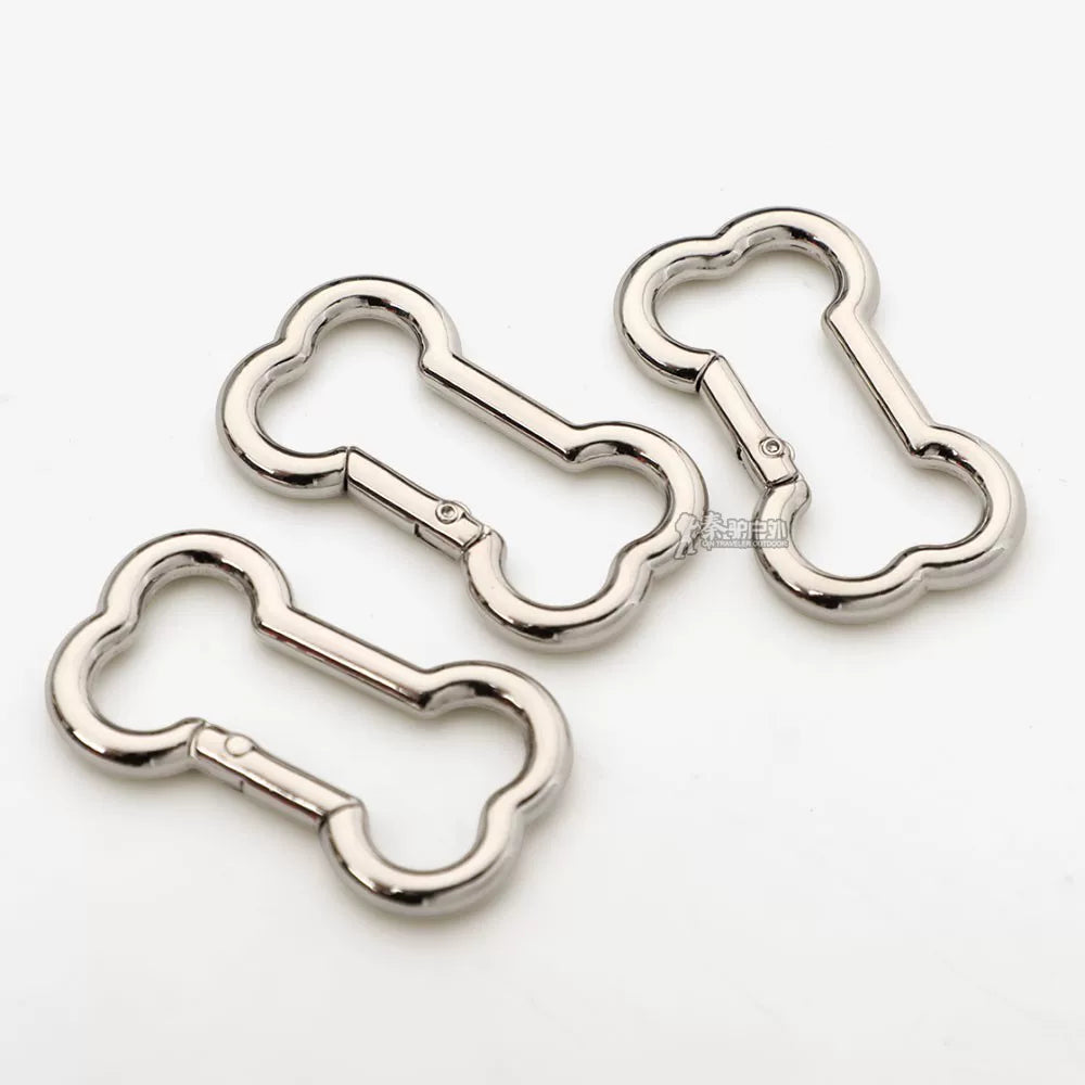 Bone type zinc alloy bone open backpack key chain aluminum alloy hook DIY accessories small carabiner