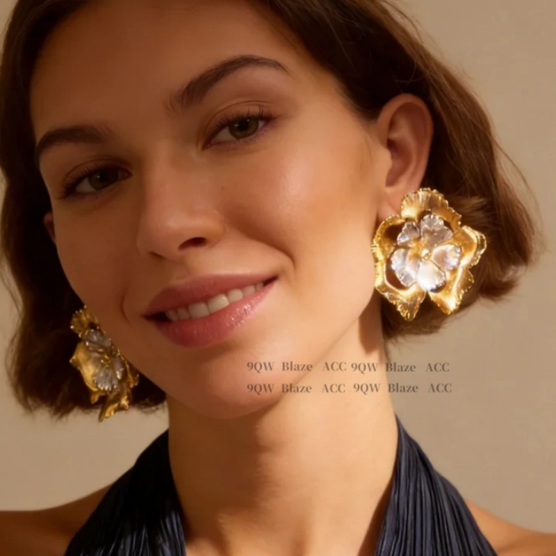 9QW retro two-color three-dimensional flower earrings women's exaggerated artistic earrings niche design contrast earrings