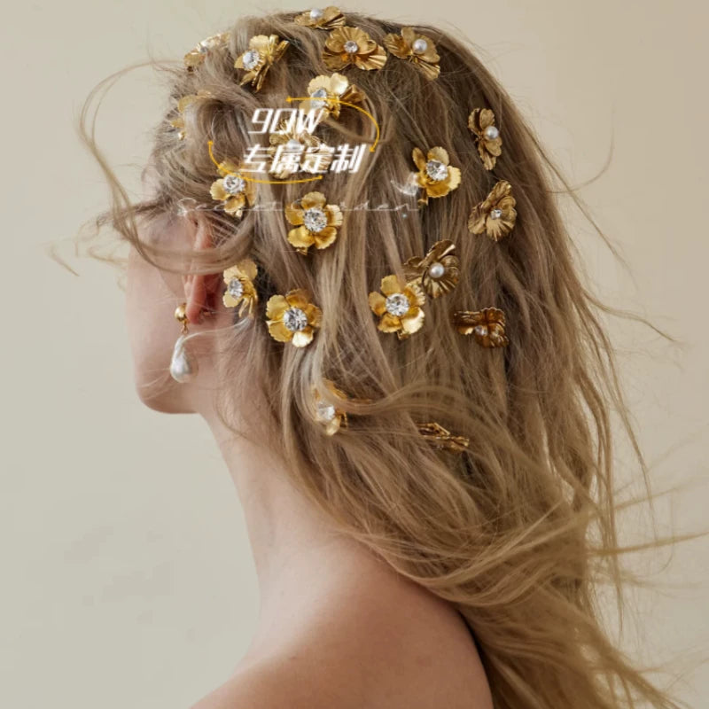 9QW new exaggerated metal flower hairpin ins high-end niche personality hair accessories versatile and cute little hairpin girl
