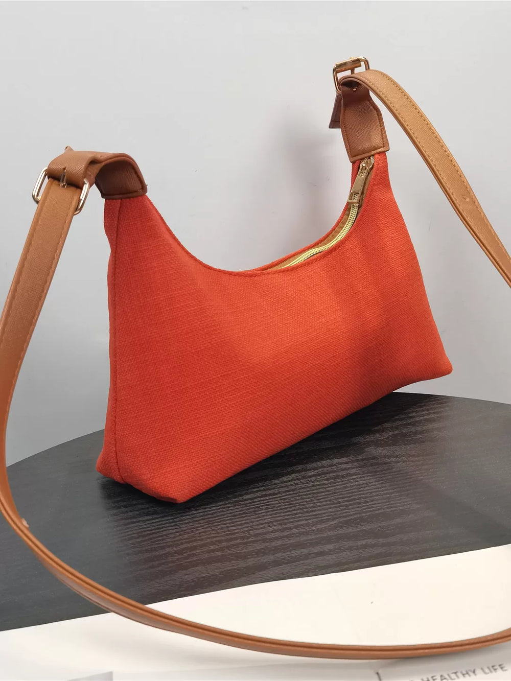 Canvas red women's armpit bag crossbody bag women's high-end niche light luxury baguette bag crescent bag foreign trade export