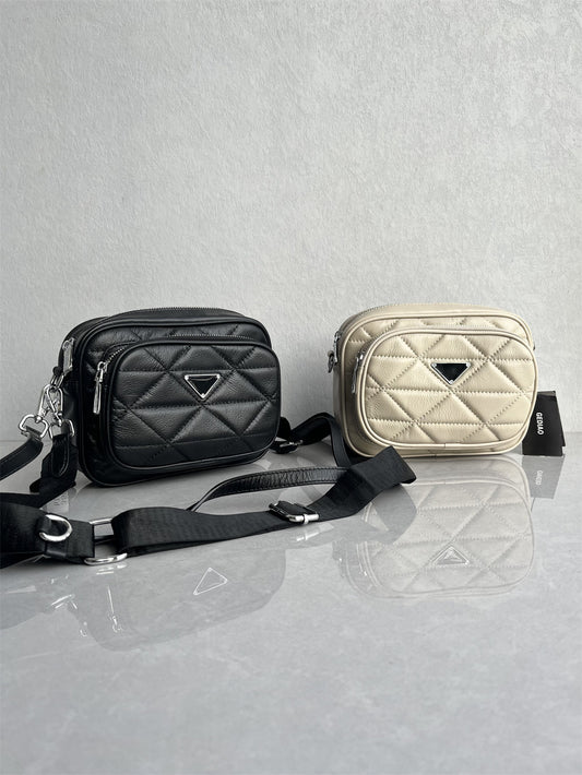 Foreign trade factory tail goods high quality top layer calfskin camera bag simple and fashionable soft leather shoulder crossbody women's bag