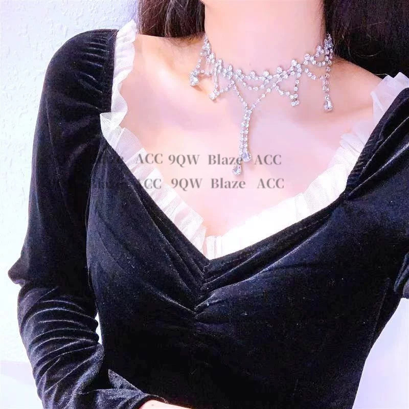 Sarah's authentic life, Shin Hye-sun's same fringed rhinestone necklace, light luxury, high-end choker collarbone chain