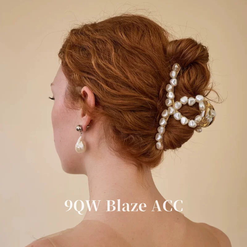 9QW European and American retro baroque pearl hair accessories elegant and romantic high-end pearl grab temperament updo hair headdress
