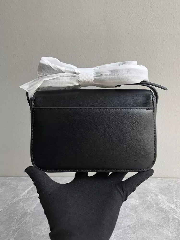 Shopping mall cabinet removal high-quality high-end small square bag texture niche fashion versatile leather women's bag shoulder crossbody bag