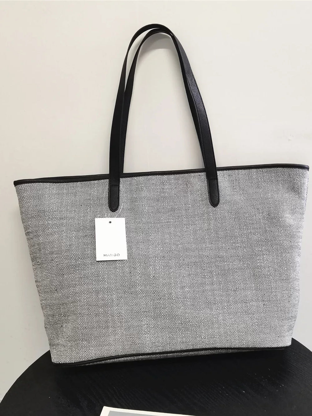 2026 new large-capacity canvas tote bag for women commuting to work high-end sense one-shoulder hand-held college student class bag