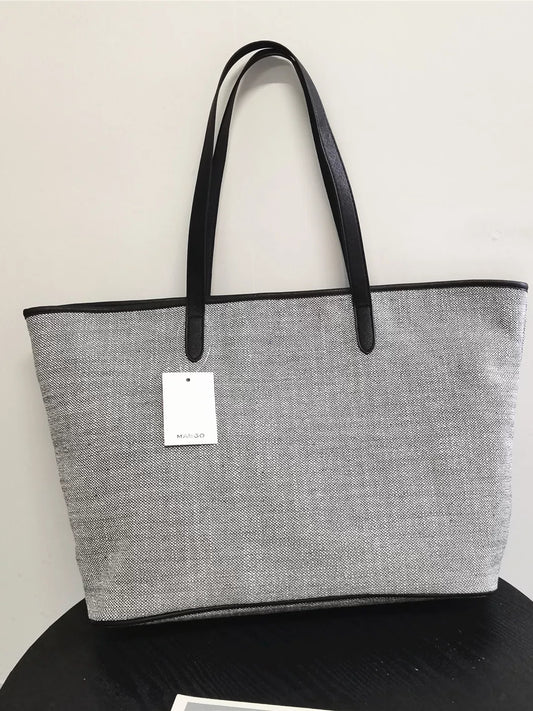 2026 new large-capacity canvas tote bag for women commuting to work high-end sense one-shoulder hand-held college student class bag