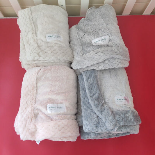 American single AA baby flannel coral fleece blanket student dormitory office nap blanket single sofa blanket