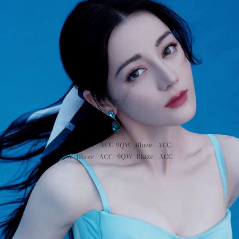 Reba's same French contrasting water drop gemstone earrings light luxury sea blue high transparent earrings show the face small long stud earrings for women