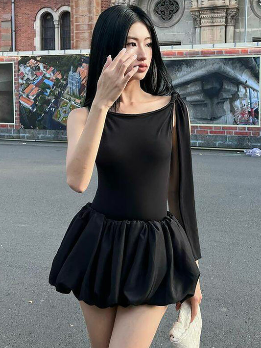 Black temperament sleeveless streamer jumpsuit + bud skirt two-piece 2026 summer new hot girl fashion suit