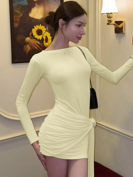 Solid color high-end waist streamer crew neck long-sleeved dress 2026 autumn new hot girl tight hip skirt
