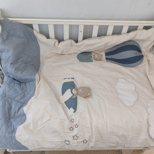 Foreign trade children's quilt Kindergarten lunch break quilt baby quilt thickened crib thickened silk quilt with cotton core slight flaws