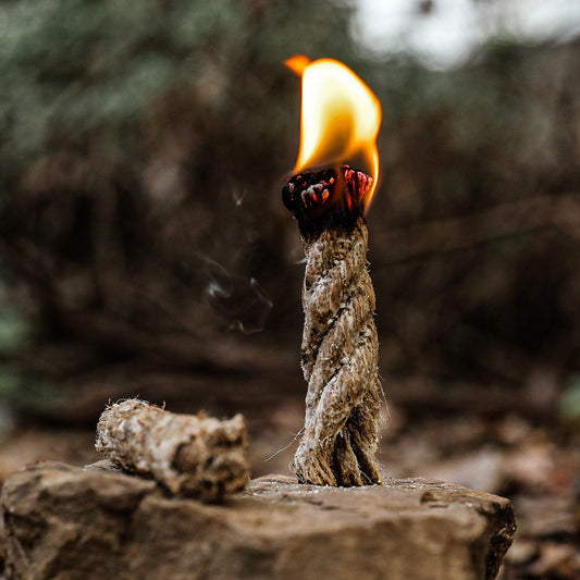 Wax soaked hemp rope outdoor camping picnic barbecue supplies igniting fireplace ignition fuse wire rope over wax hemp rope