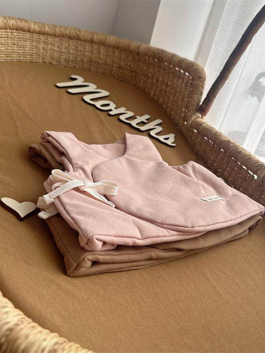 Newborn cotton horse clip baby small padded jacket autumn and winter warm baby thin cotton vest shoulder vest 0-3 months 52