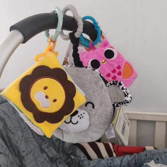 Original single fox model baby early education tearable toy black and white tail cloth book baby visual stimulation touch can be hung