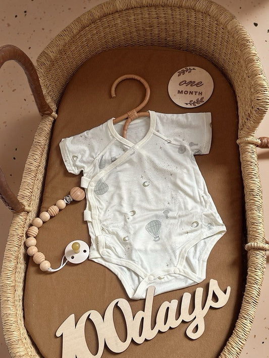 Newborn baby clothes, summer thin fart wrap clothes, baby short-sleeved jumpsuits, triangle ha clothes, crawling clothes, yokes