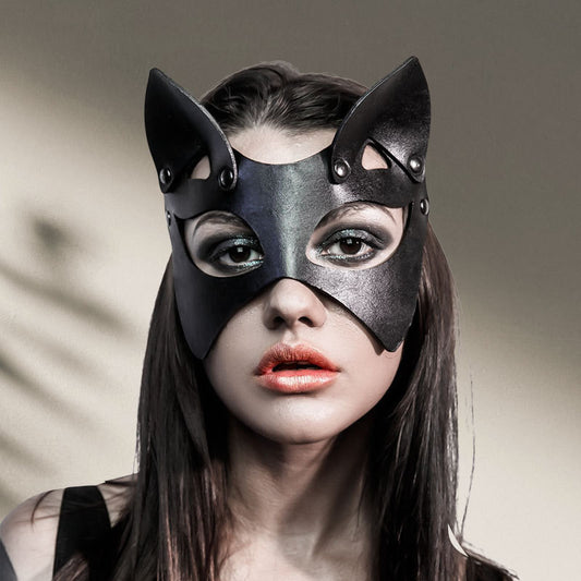 Happy hour! catwoman fox halloween party masquerade cosplay mask girl