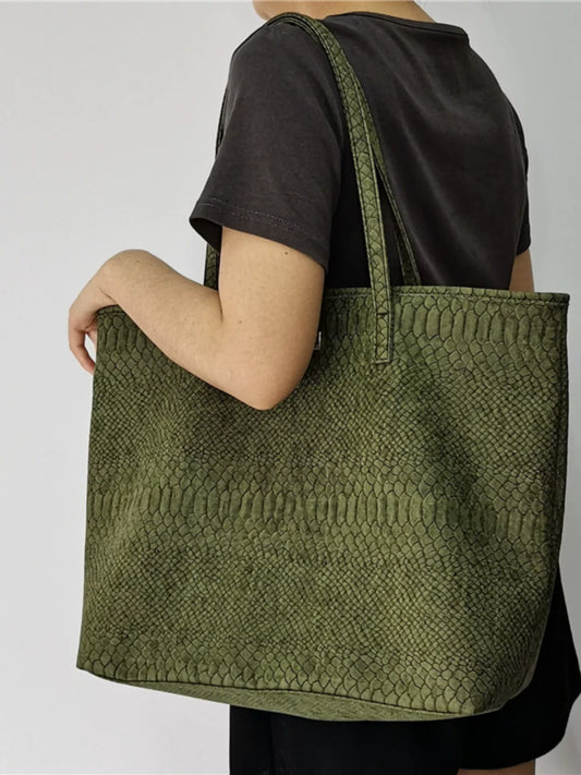 Large Capacity Tote Women's Bag One-Shoulder Tote Bag Snake Print Vintage Shopping Student Bag Commuter to Work Casual Bag Women