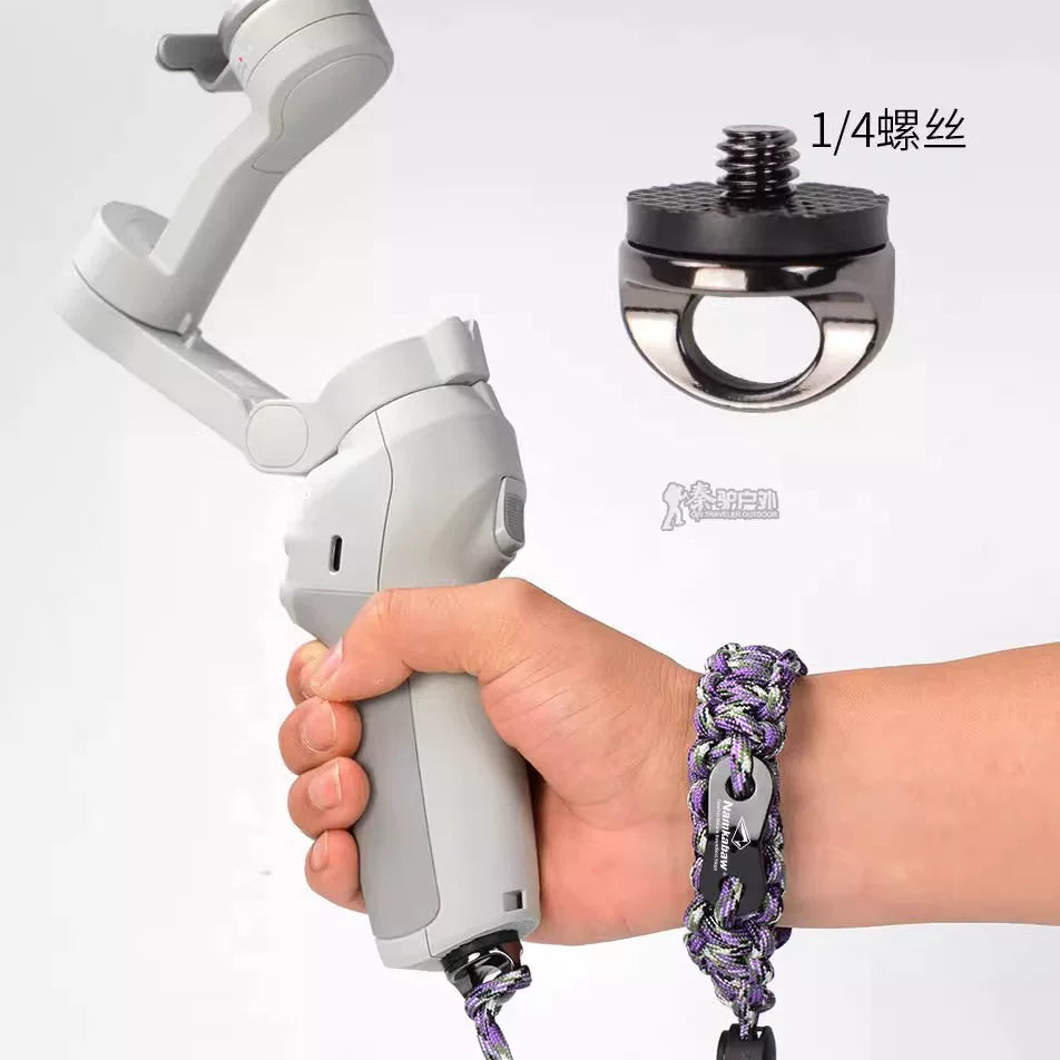 Pockets3 is suitable for cameras, gimbals, bracelets, braided ropes, adjustable straps, and drop-proof lanyard pockets