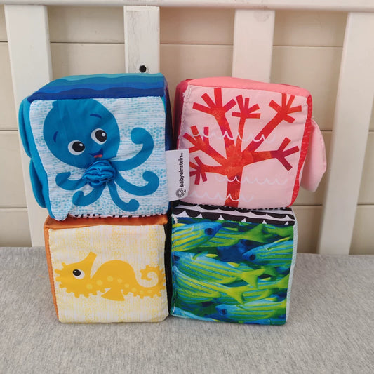 Export soft building blocks, cloth cubic polyhedron, a set of ocean series of vibration haha mirror black and white cognitive follow-up training