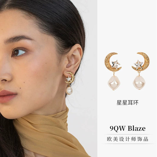 9QW European and American dating atmosphere star moon pearl earrings vintage court style earrings French romantic wear and matching accessories