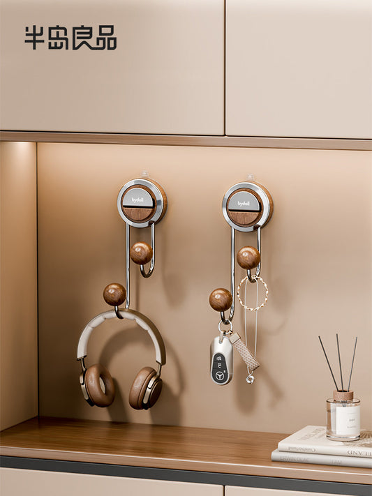 Entrance suction cup hook into the living room, shelves, decorations, trailer keys, masks, creative home goods