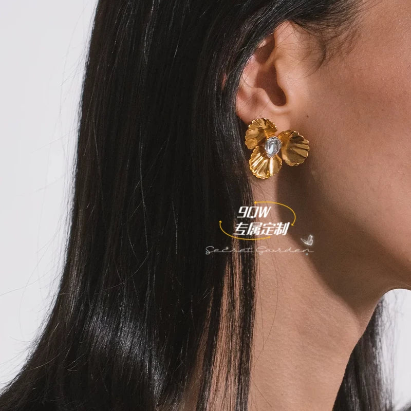 9QW European and American high-end flower gemstone niche earrings personality light luxury earrings stud earrings fashion and versatile women