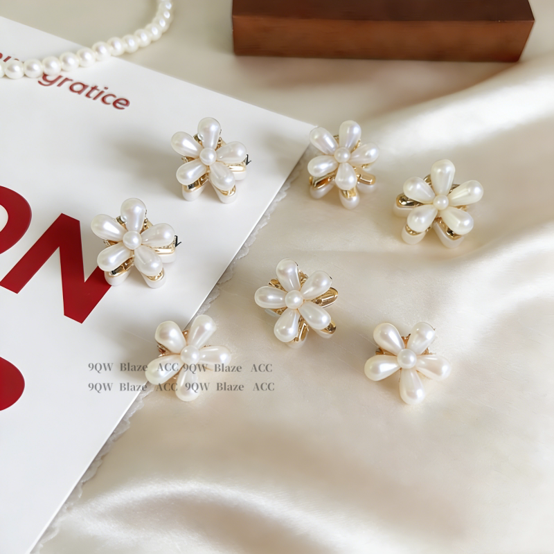 Liu Yifei's same French pearl flower hairpin mini exquisite grab clip girly side broken hair versatile hairpin