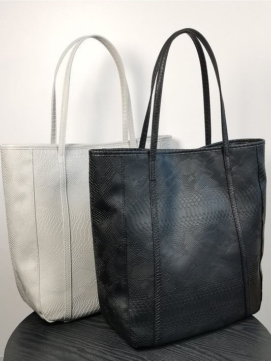 Factory clearance large capacity vertical tote bag for work commuter bag can be put in the computer portable one-shoulder snake print women's bag