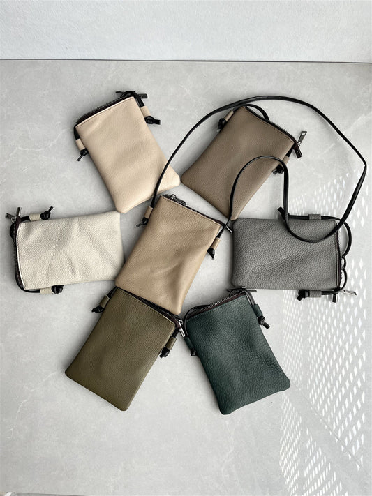 Cabbage price ~ foreign trade factory loss processing of the first layer of cowhide casual, simple and practical, one-shouldered cross-body mobile phone bag women